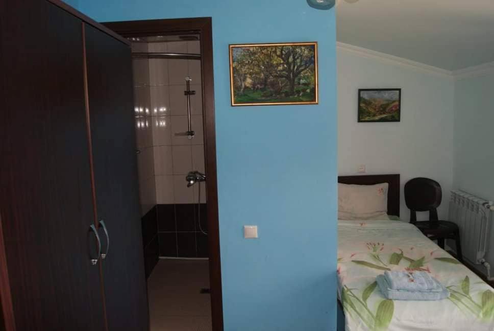 Hotel Bonjour House à Erévan Extérieur photo