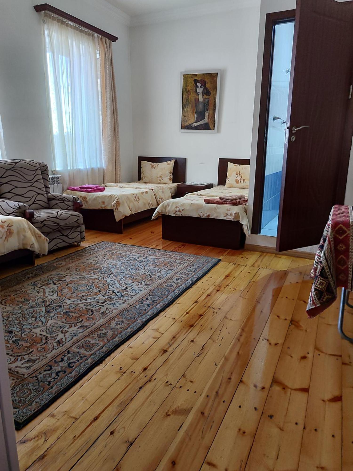 Hotel Bonjour House à Erévan Extérieur photo